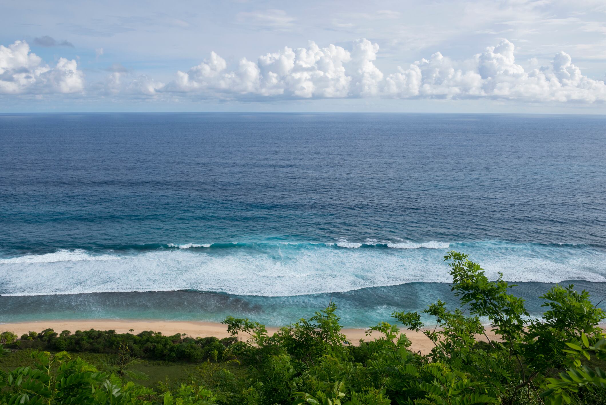 Playa de Nunggalan en Bali (Indonesia).