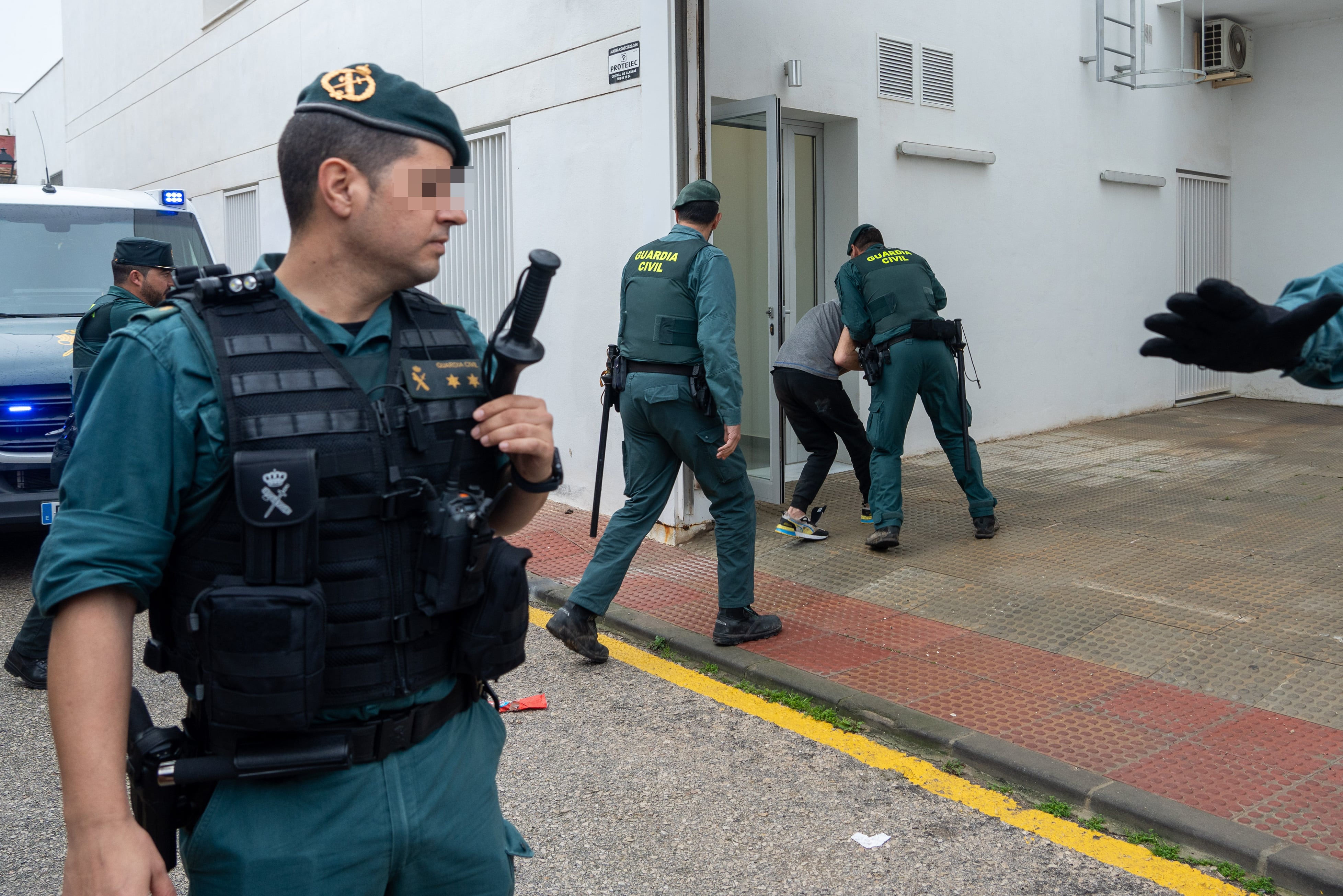 Kiko &#039;El Cabra&#039;, a la entrada de los juzgados en Barbate para testificar