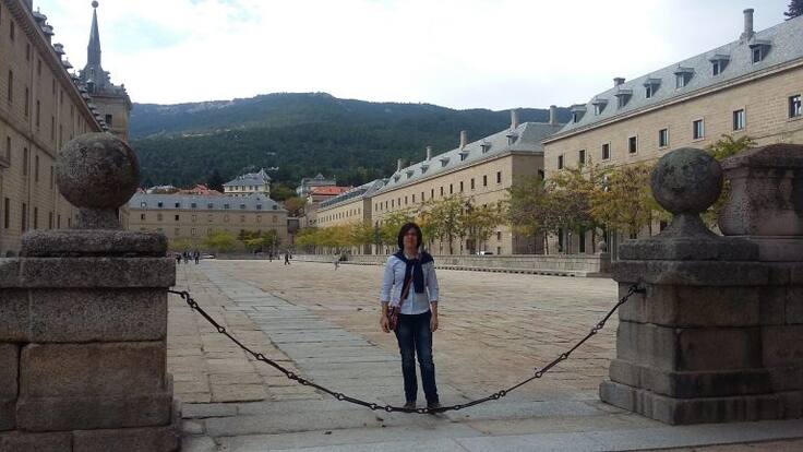 Charo: "Es muy duro tener que ayudar a un amigo dándole comida"