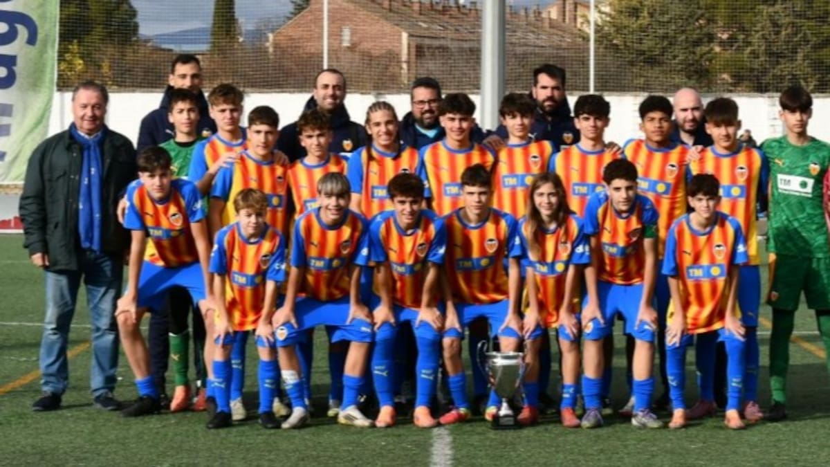 El Valencia se lleva la Aragón Cup en su décima edición