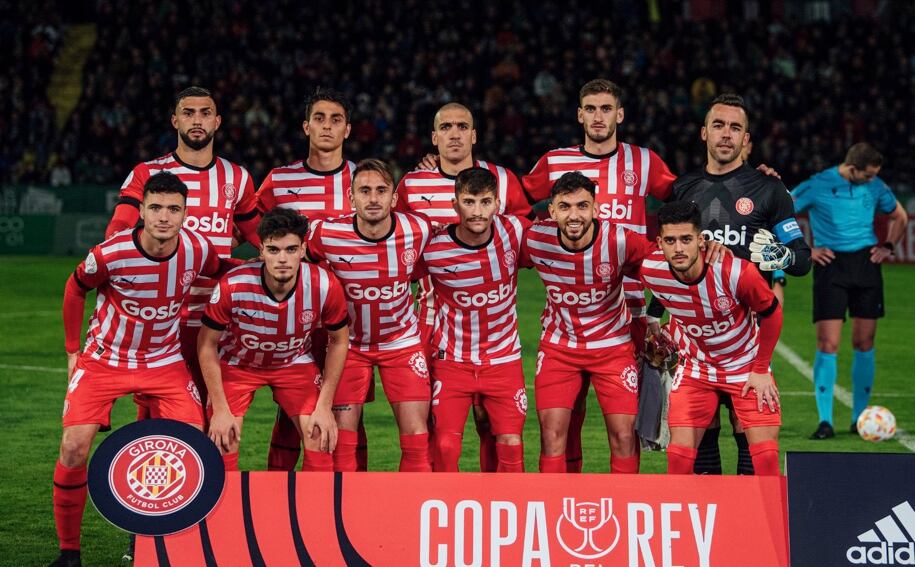 L'onze titular del Girona FC en el partit davant el Cacereño.