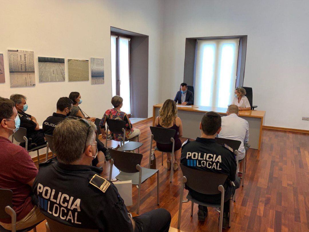 Un momento durante la Junta Local de Seguridad