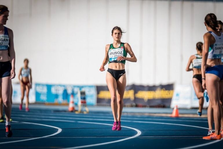 Águeda Marqués lucha por hacerse un hueco en la semifinal.