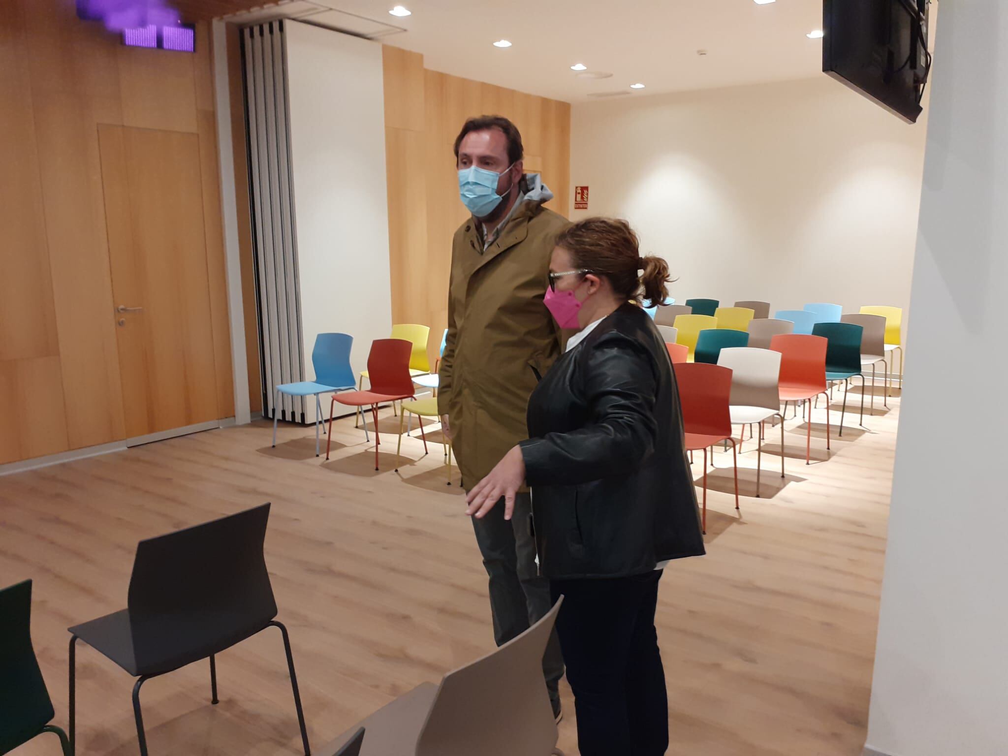 Óscar Puente visita las instalaciones de la Agencia de Desarrollo