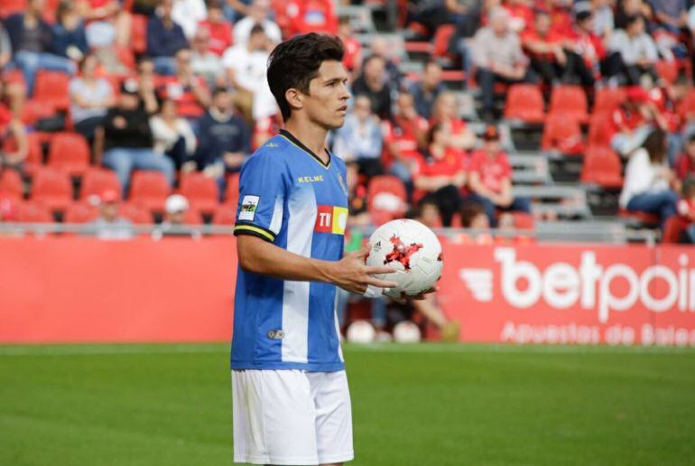 Juanjo Nieto en un partido con el Hércules