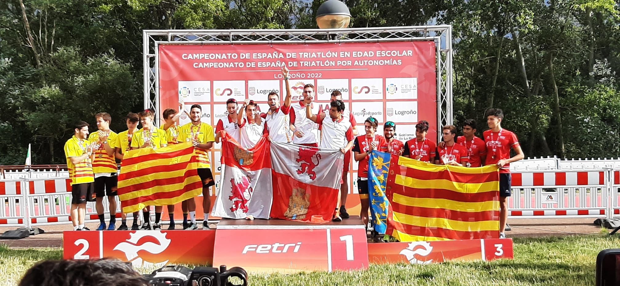 Castilla y León, campeona de España de Triatlón, con dos sorianos en el podio.