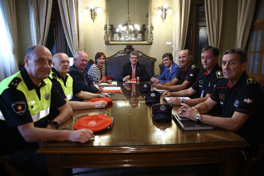 Reunión de preparación del dispositivo de seguridad de Aste Nagusia