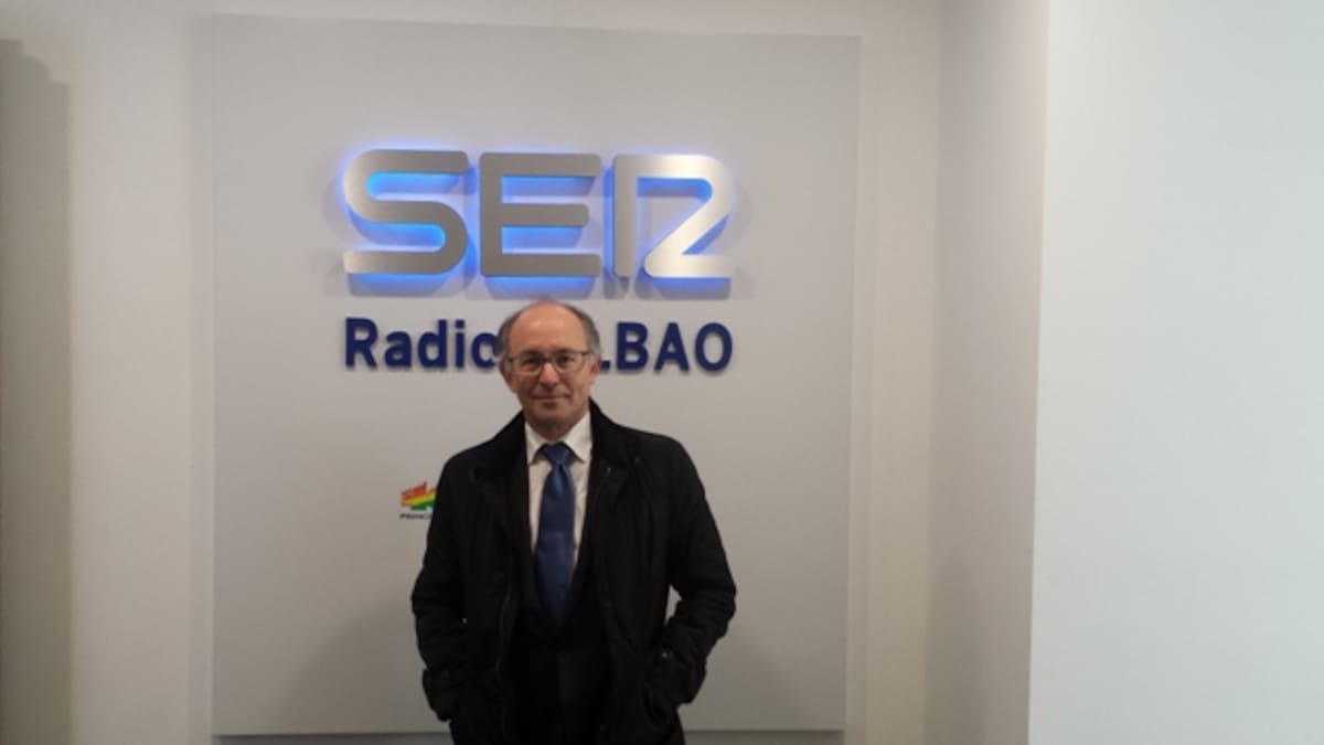 El presidente de la Federación Vasca de Fútbol dimitirá como vocal de la RFEF