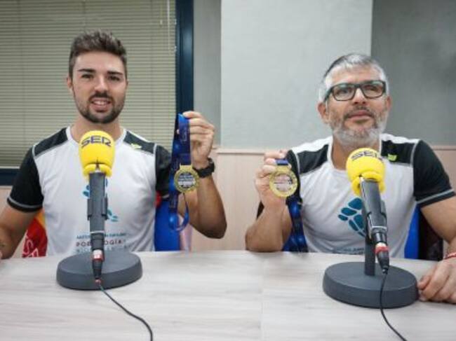 Gaspar Vañó (D) y su guía, Pedro Íñiguez