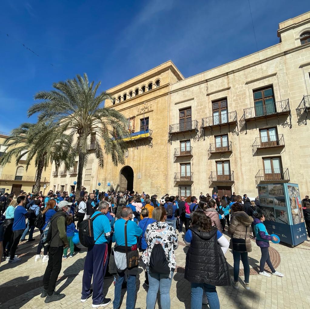 La marcha por el Trastorno del Espectro Autista (TEA), a su llegada a la Plaza de Baix