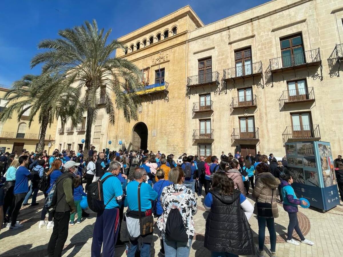 Elche apoya la primera marcha de la Plataforma Soles sin Voz para dar visibilidad al Transtorno del Espectro Autista