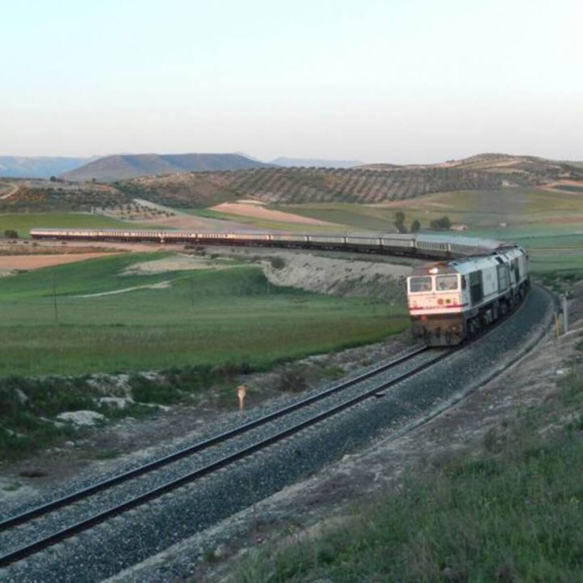 El vídeo que demuestra la discrecionalidad del aislamiento ferroviario de Granada