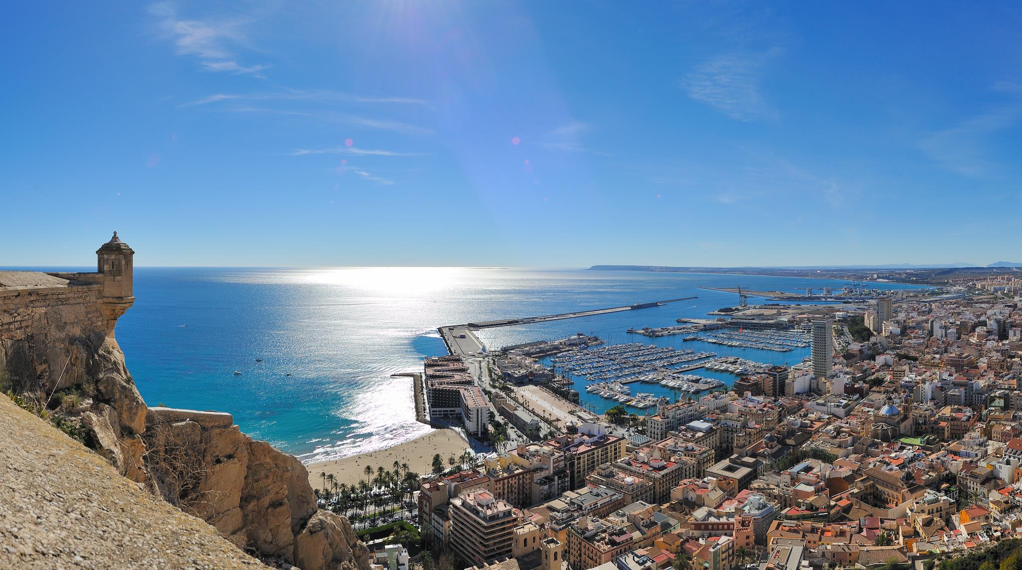 Alicante, vista aerea - Foto Ayuntamiento de Alicante