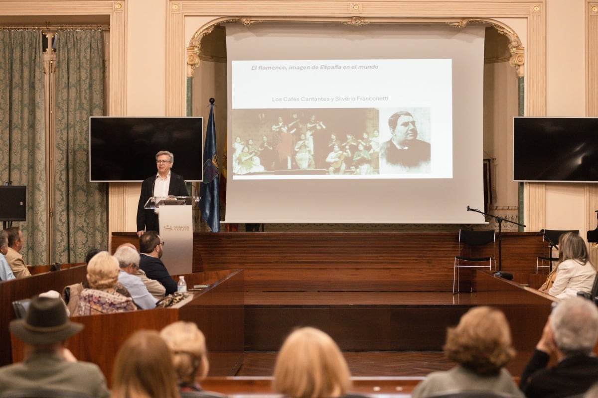 Ponencia de Ildefonso Vergara en la Diputación de Badajoz