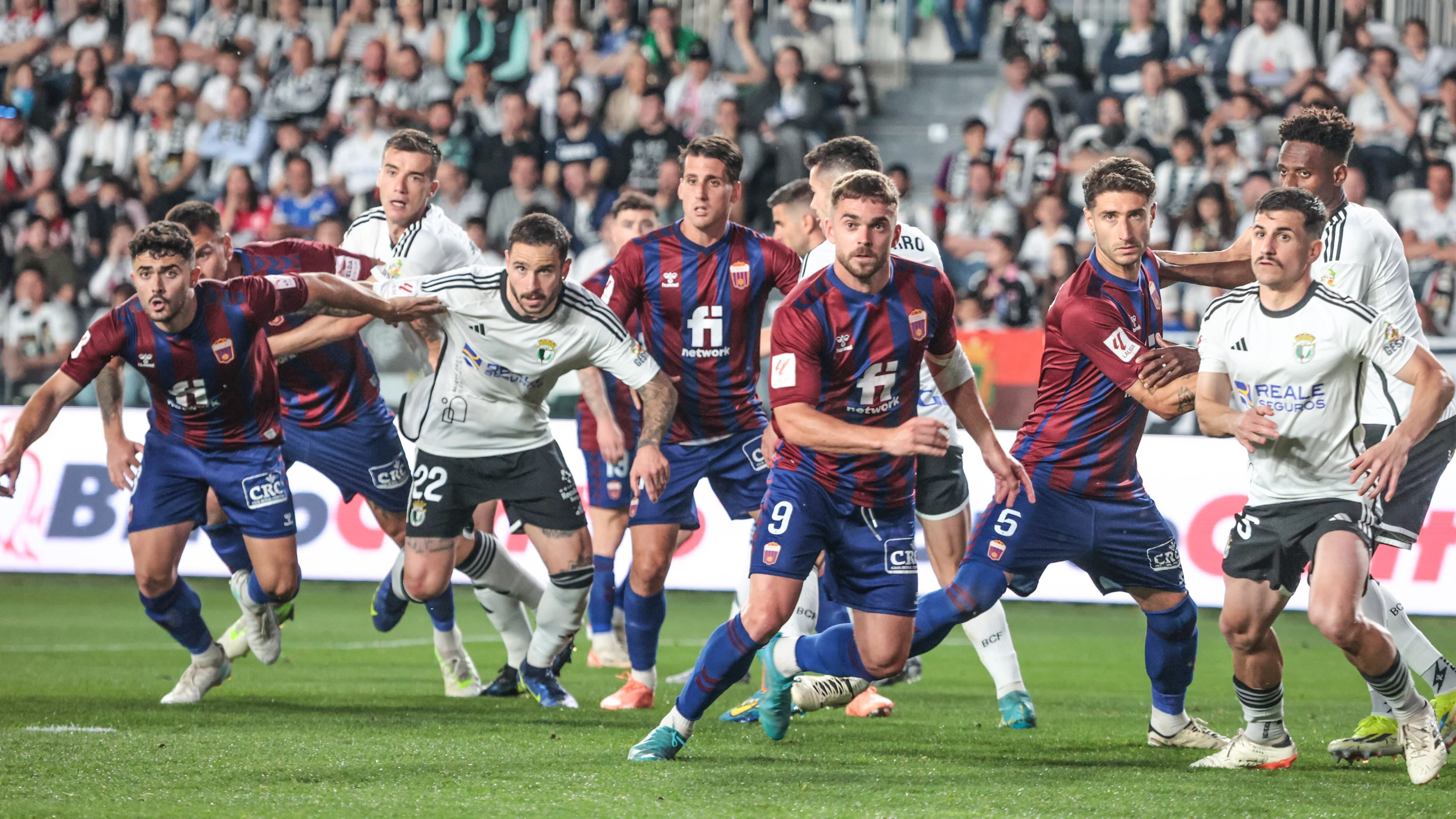 El Eldense logró tres puntos de oro en Burgos