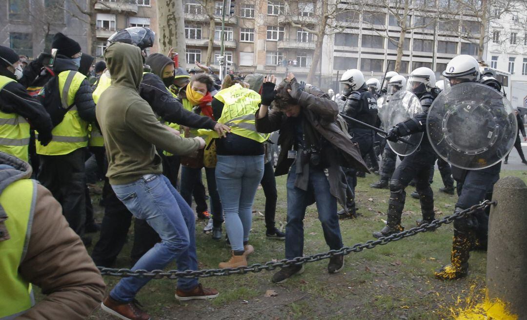 Protestantes de los &#039;chalecos amarillos&#039; en Bruselas