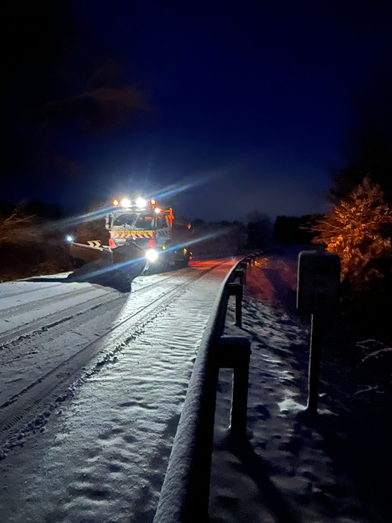 Maquina Quitanieves actuando en la Av941./JCYL Ávila