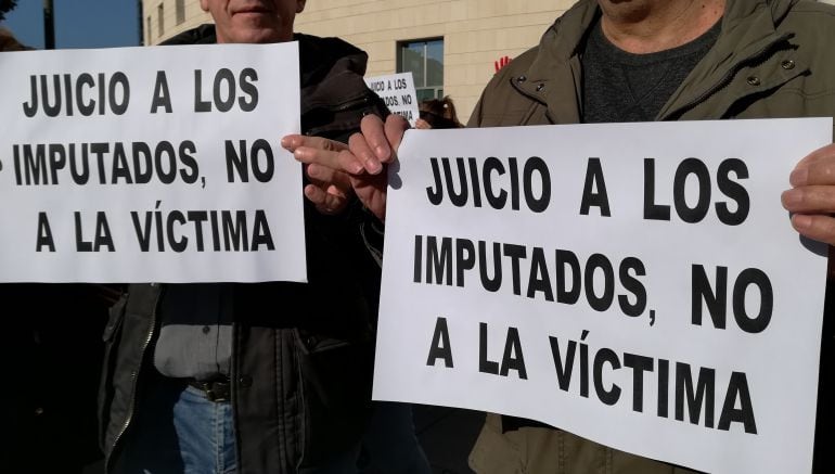 Manifestantes a favor de la víctima el pasado mes de noviembre