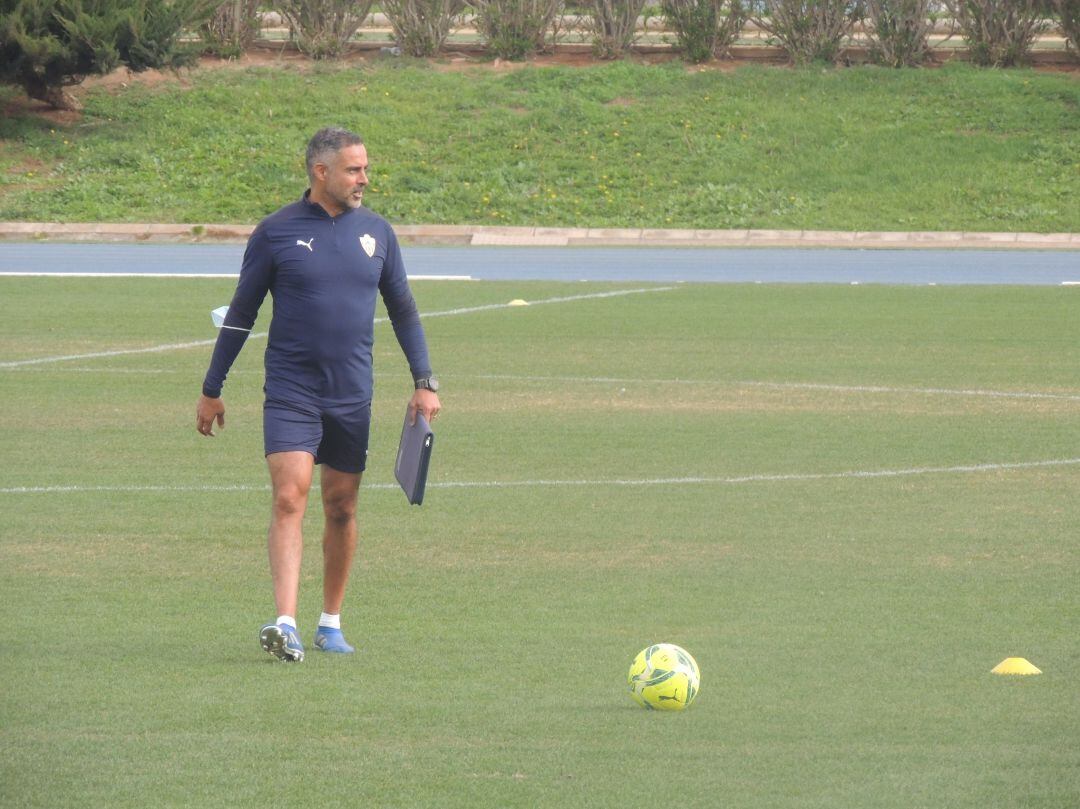 José Gomes en un entrenamiento en el Anexo del Estadio.