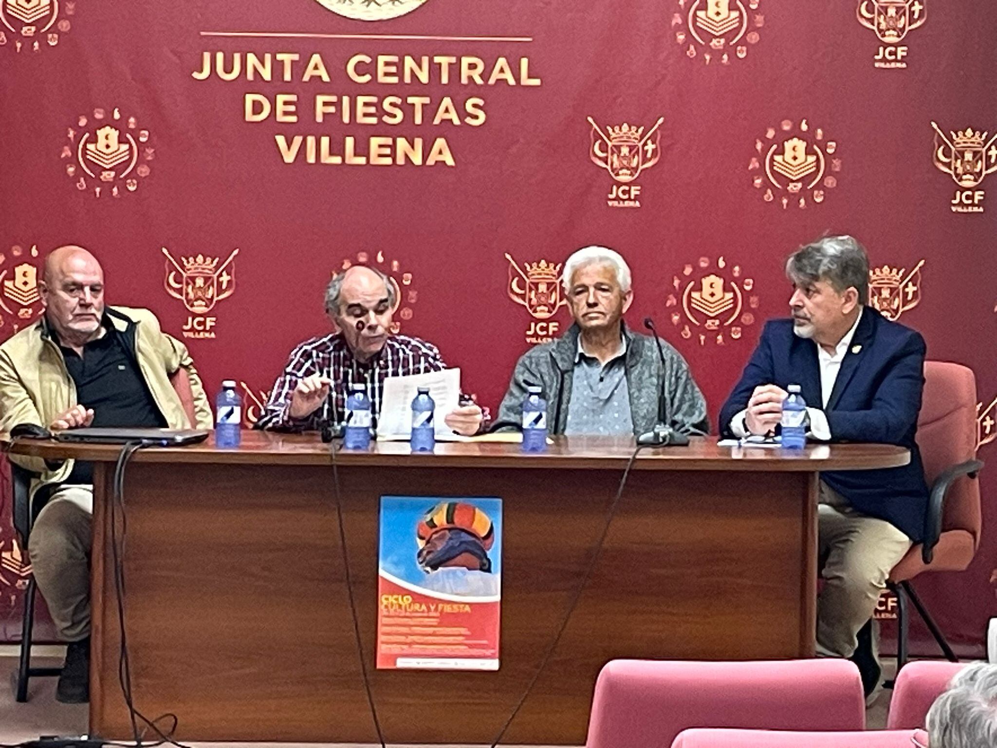 Participantes en la mesa redonda