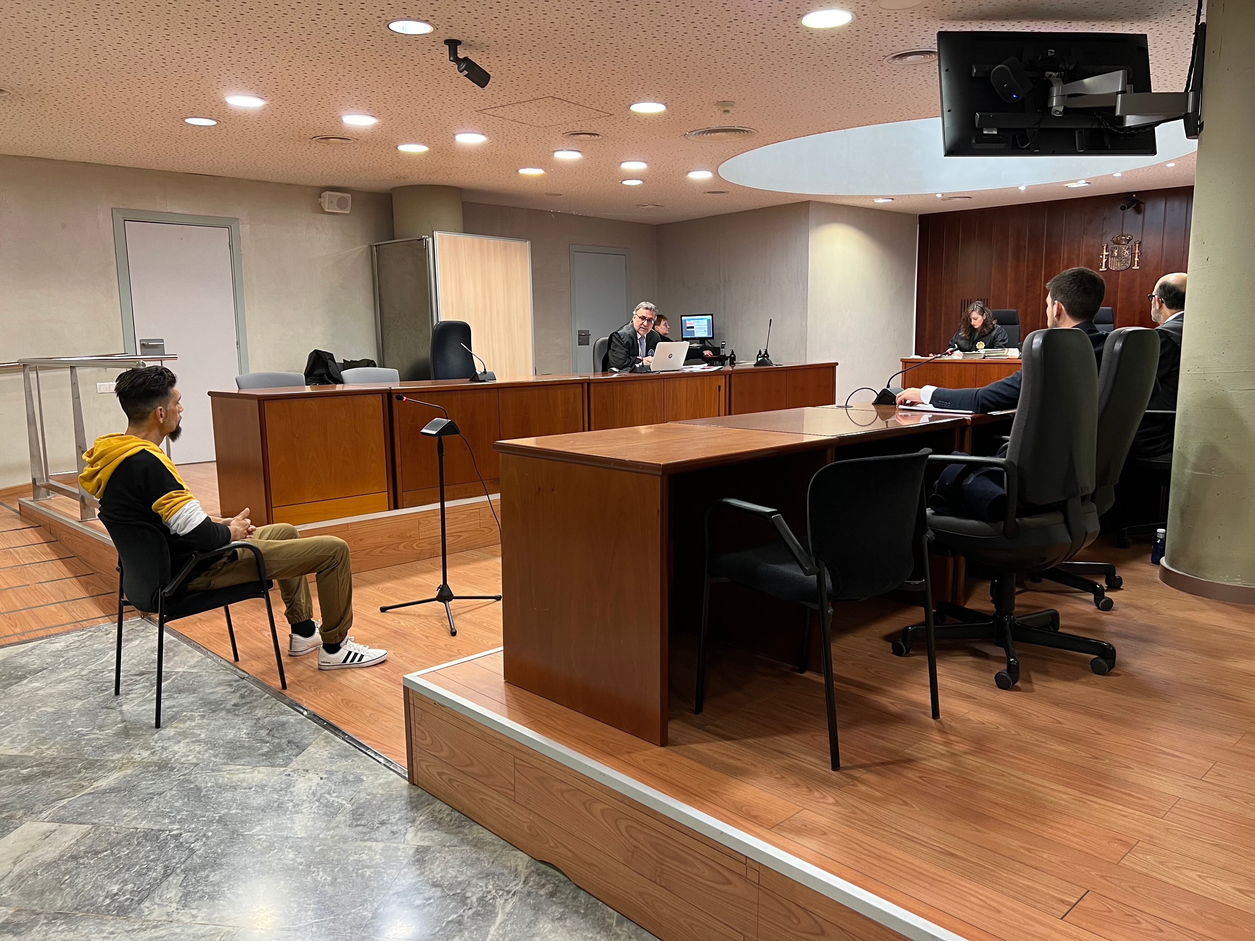 Un moment del judici sobre el cas de Vilanova de la Barca, que es va fer al febrer. Foto: ACN.