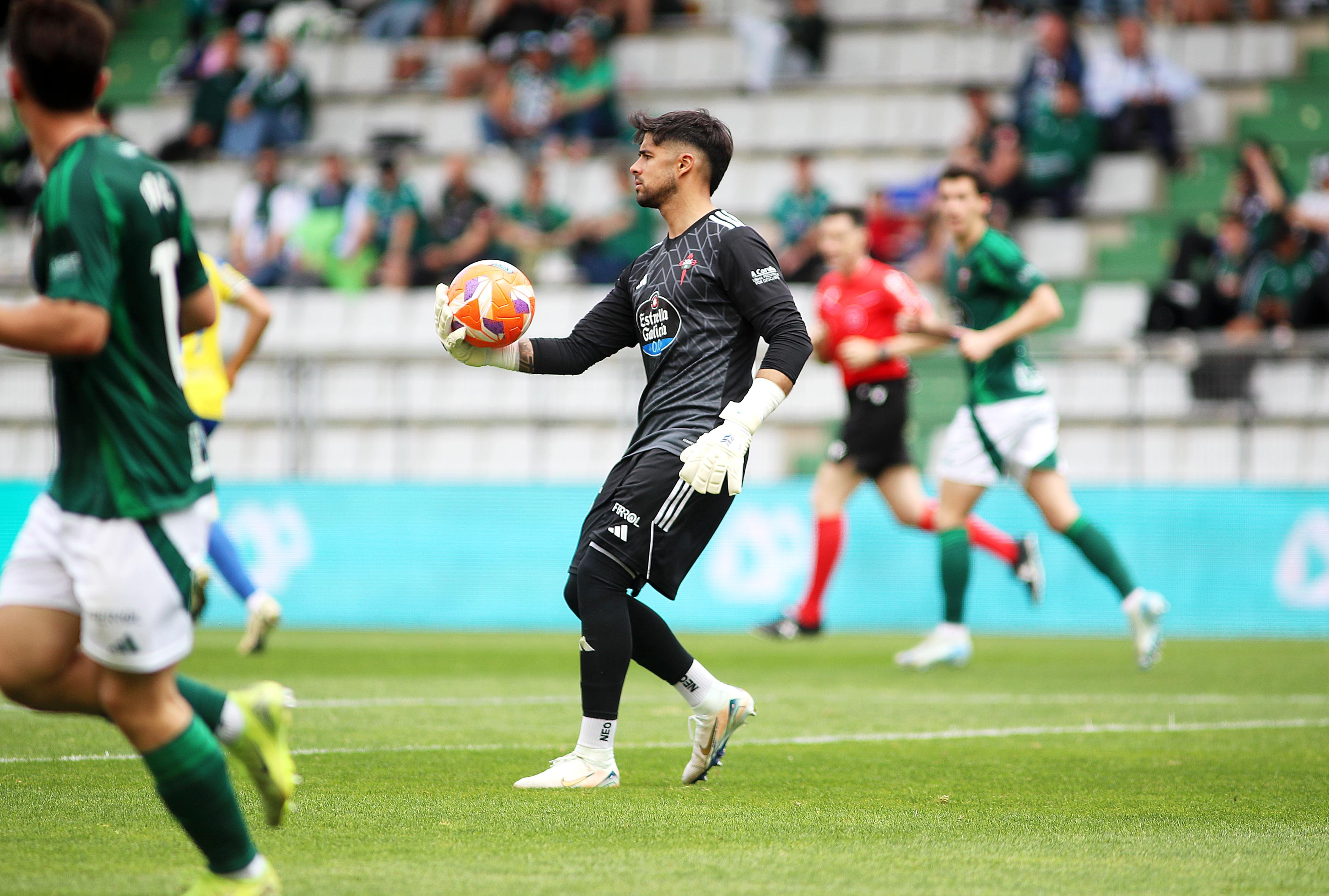 Imagen del Racing-Cádiz en A Malata (foto: Mariño / Cadena SER)
