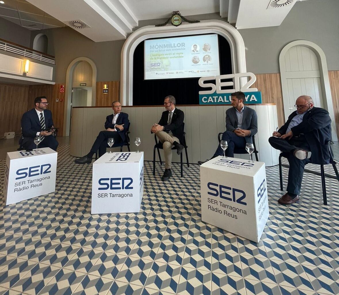 Món Millor 2022 al Teatret del Serrallo