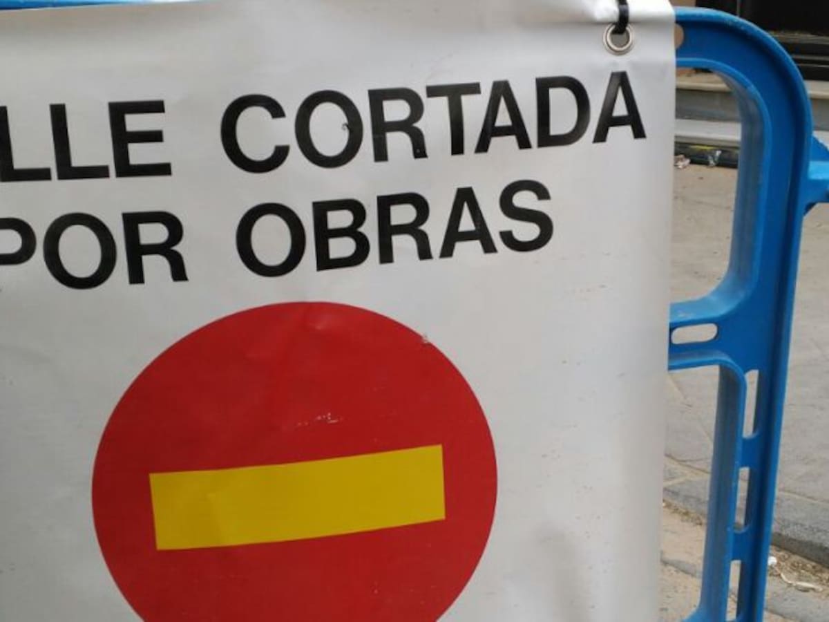 Albarderos y Blasco Ibáñez siguen cortadas durante todo el día