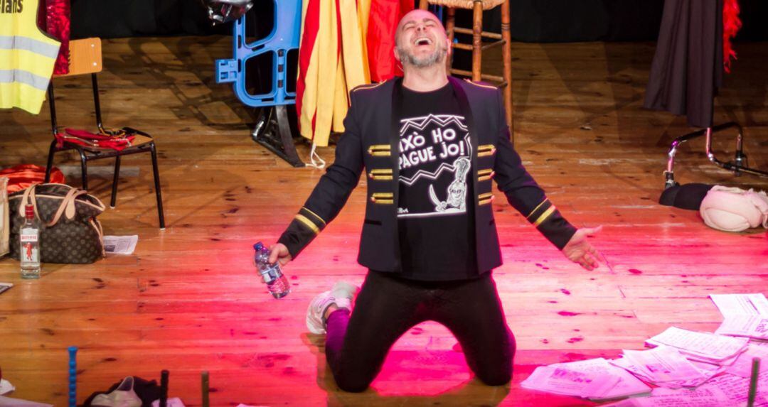 Xavi Castillo en una de les seues actuacions