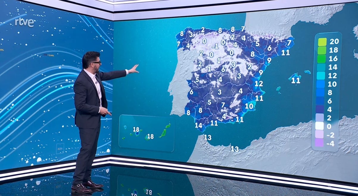 Notaremos la bajada en los termómetros el martes, va a ser un día con tormentas, chubascos, granizo, viento muy fuerte y nieve, según el meteorólogo de TVE Martín Barreiro.