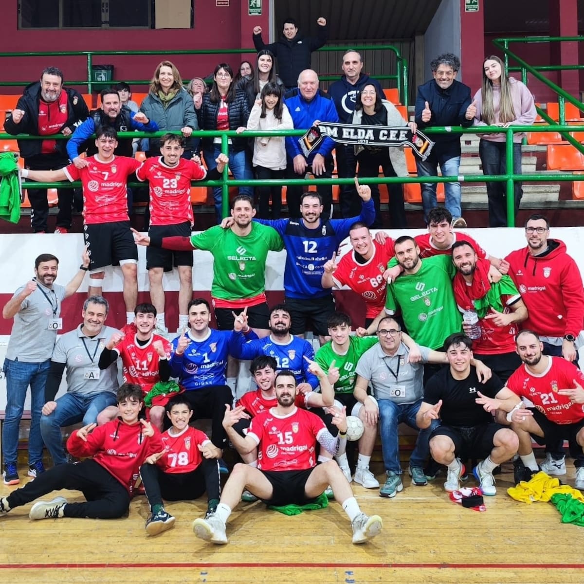 El Elda C. E. E. gana en Mislata y se coloca líder en solitario (26-30)