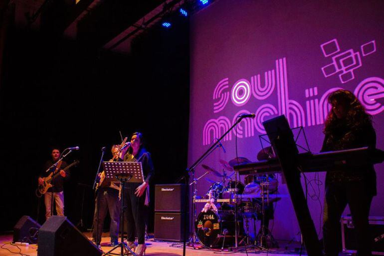 Soul Machine en concierto