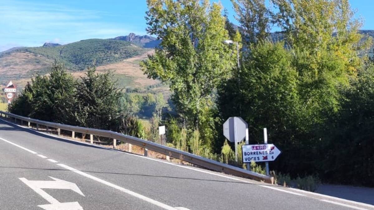Detenido un vecino de Borrenes como presunto autor de un incendio declarado en San Juan de Paluezas y que ha puesto en vilo al entorno de Las Médulas