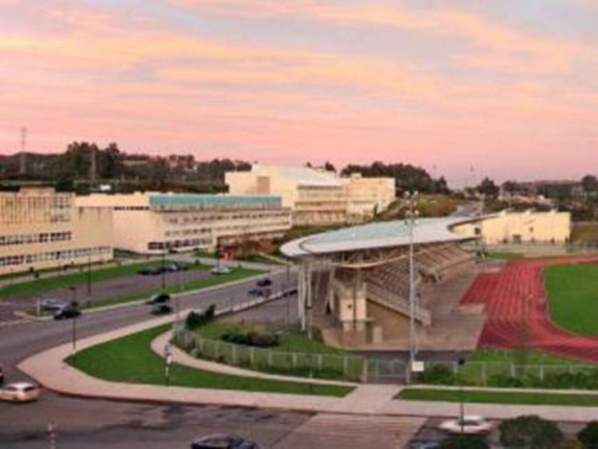 Los atletas coruñeses se entrenan en el parque de Oza