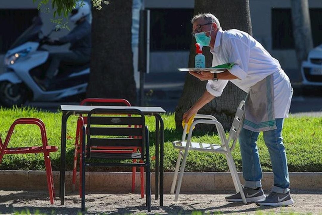 Los sindicatos piden seguridad para los trabajadores del sector turístico en Huelva.