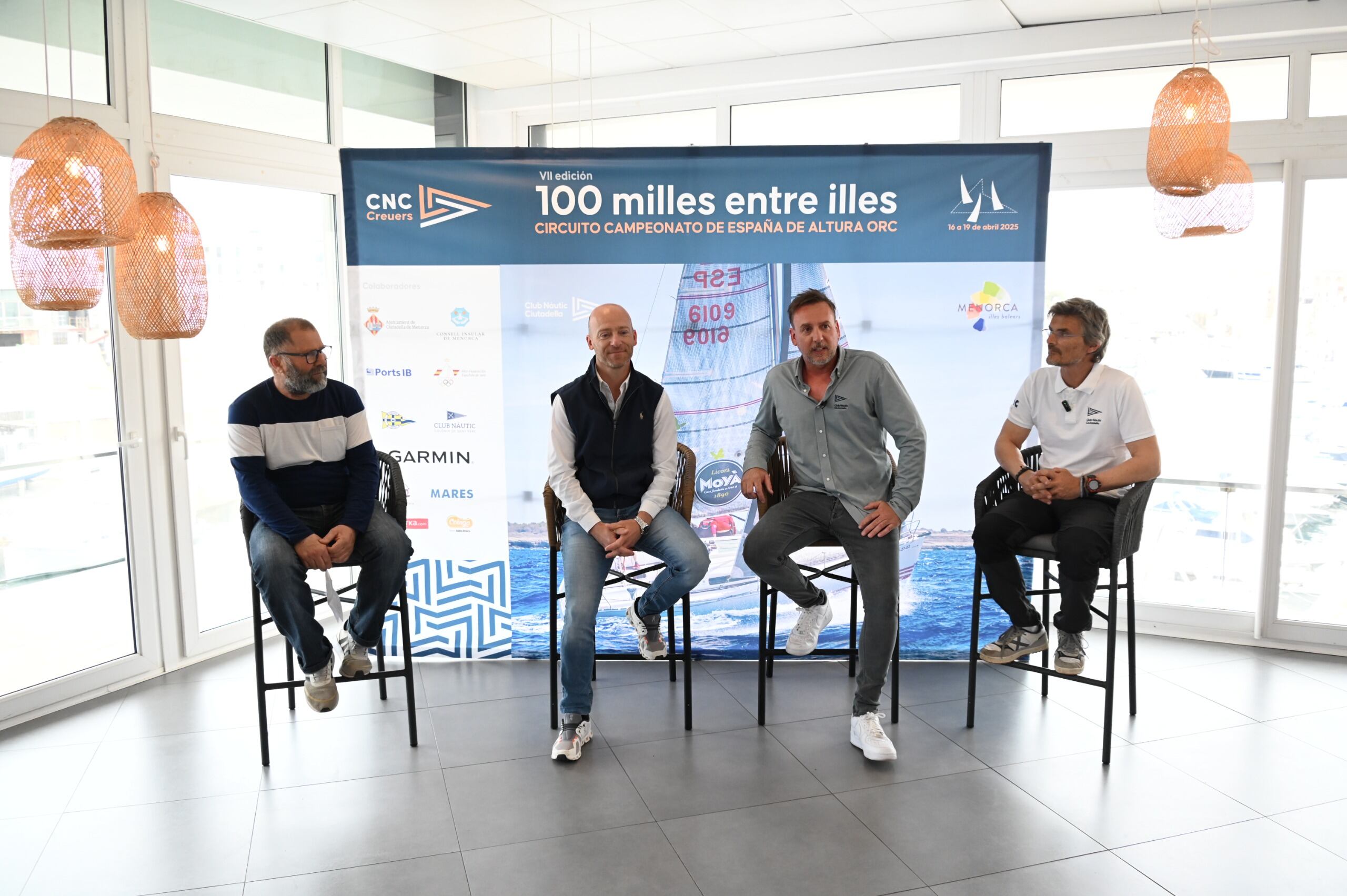 Les autoritats van recolzar al CN Ciutadella a la presentació de la regata.