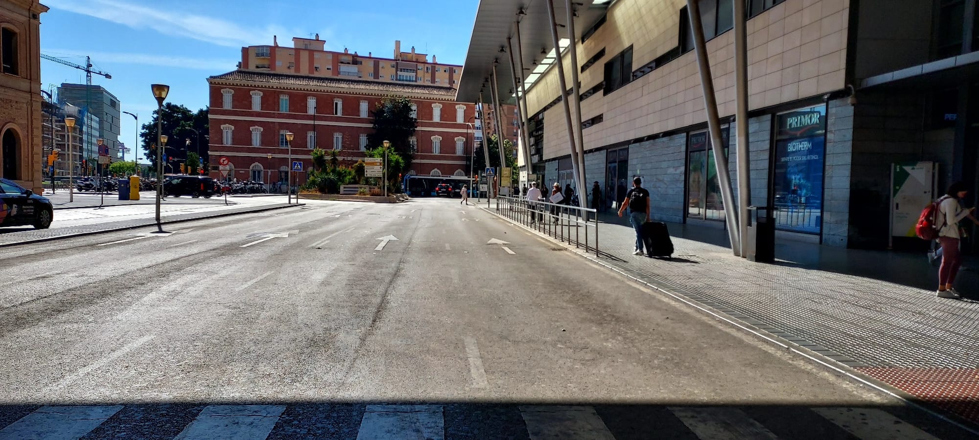 Sin taxis en la estación ferroviaria María Zambrano de Málaga