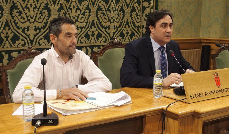 Ángel Llorens y Ángel Mariscal durante la rueda de prensa