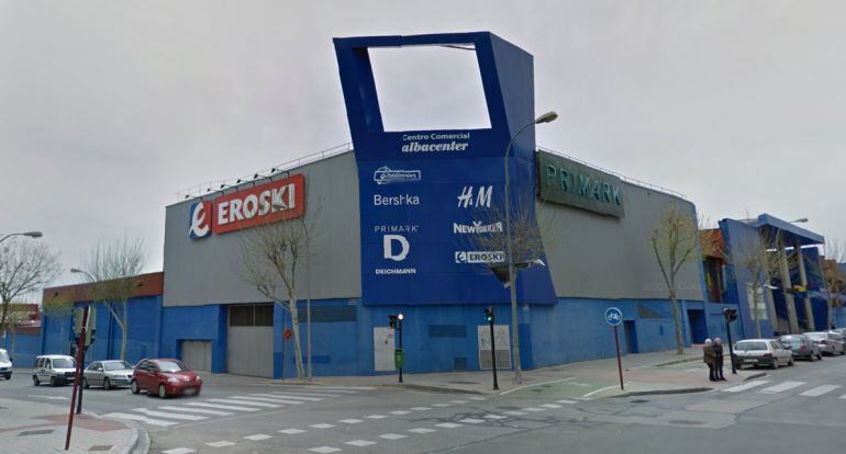 UGT asegura que el dueño de Albacenter no quiere alquiler el espacio del hipermercado Eroski a Carrefour