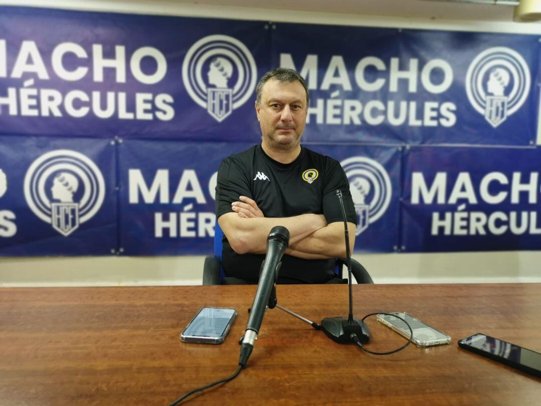 Manolo Díaz, entrenador del Hércules