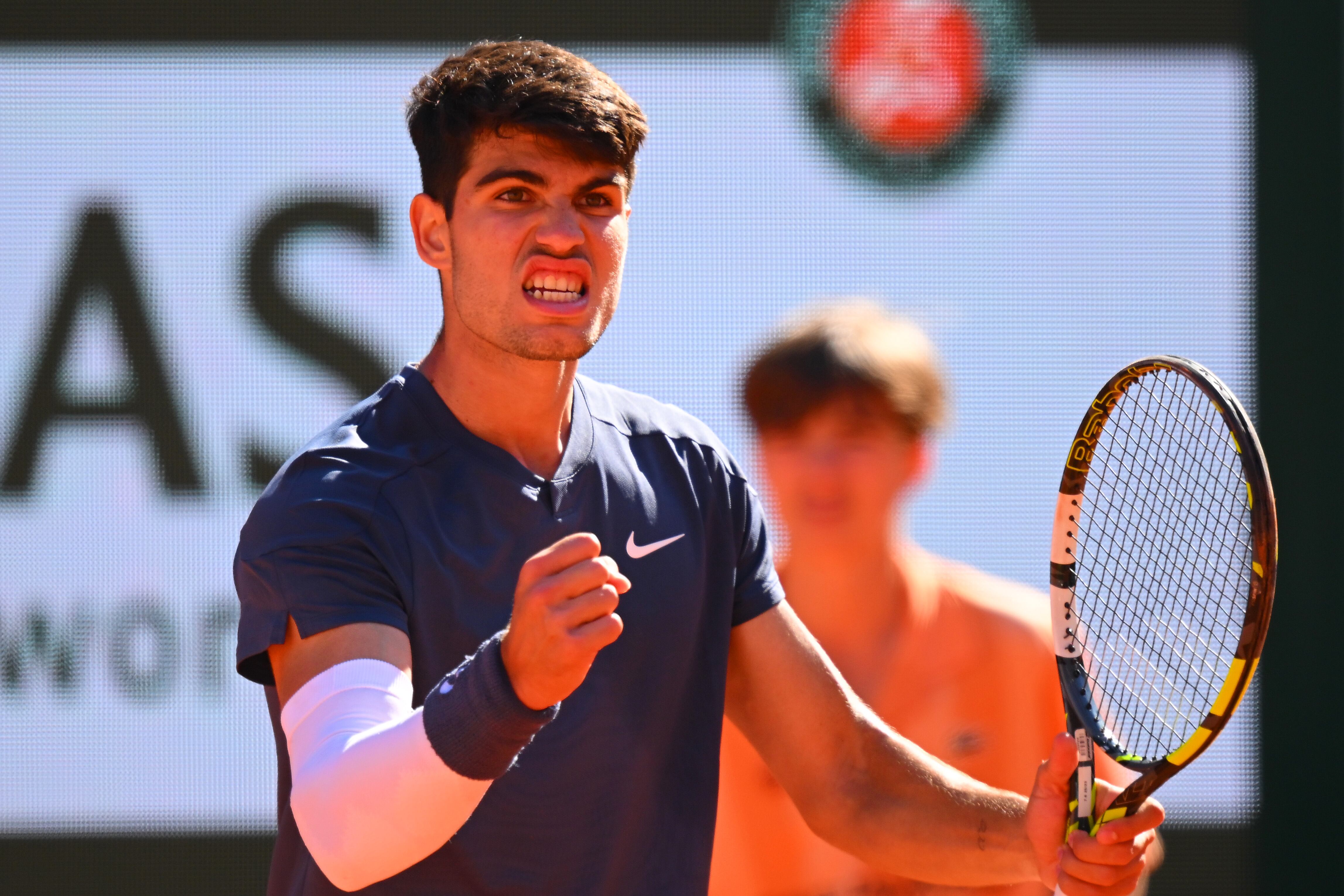 Carlos Alcaraz vs Jannik Sinner. Partido de semifinales de Roland Garros 2024