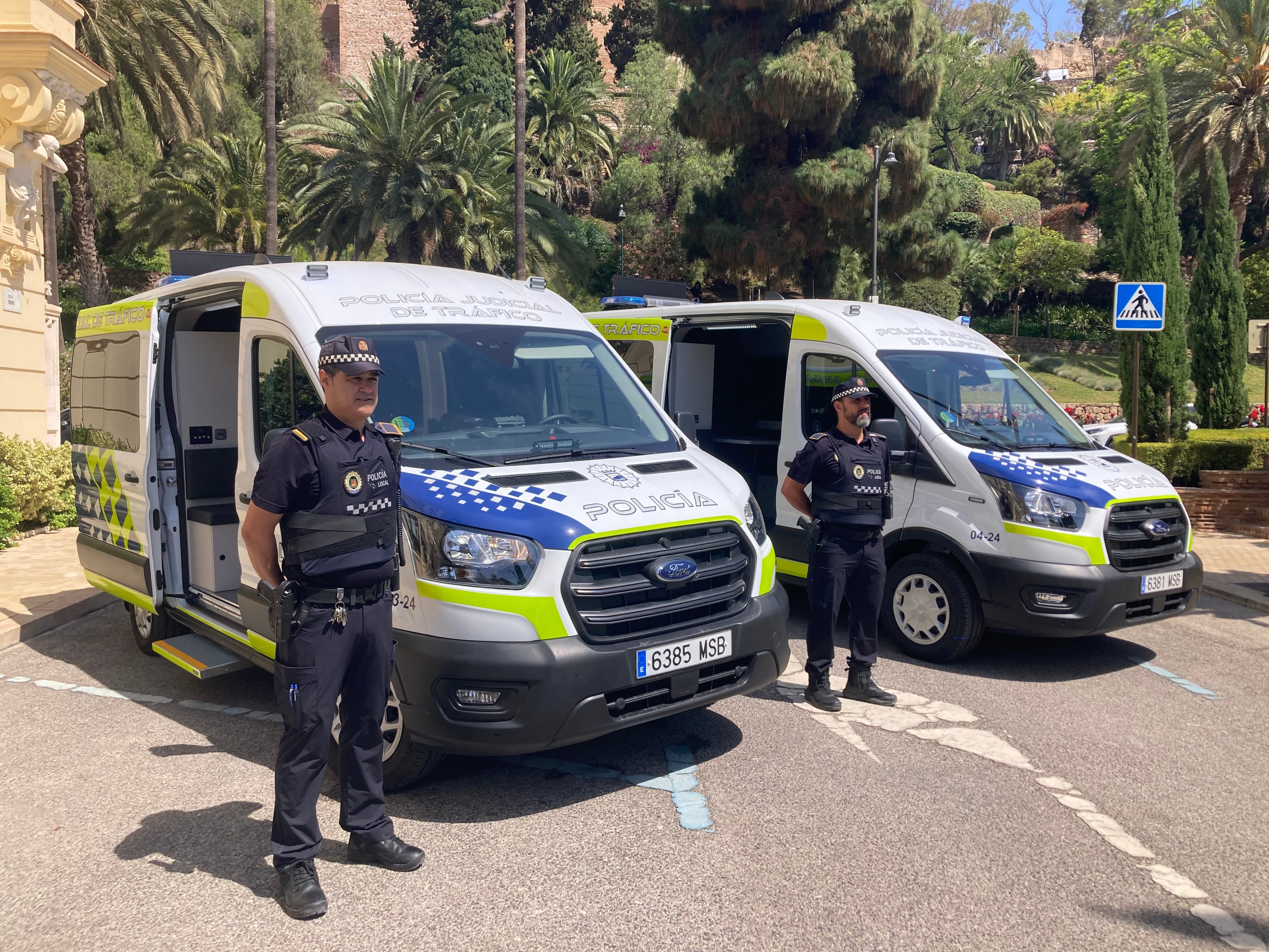 Presentación de los nuevos vehículos sostenibles de la Policía Local de Málaga