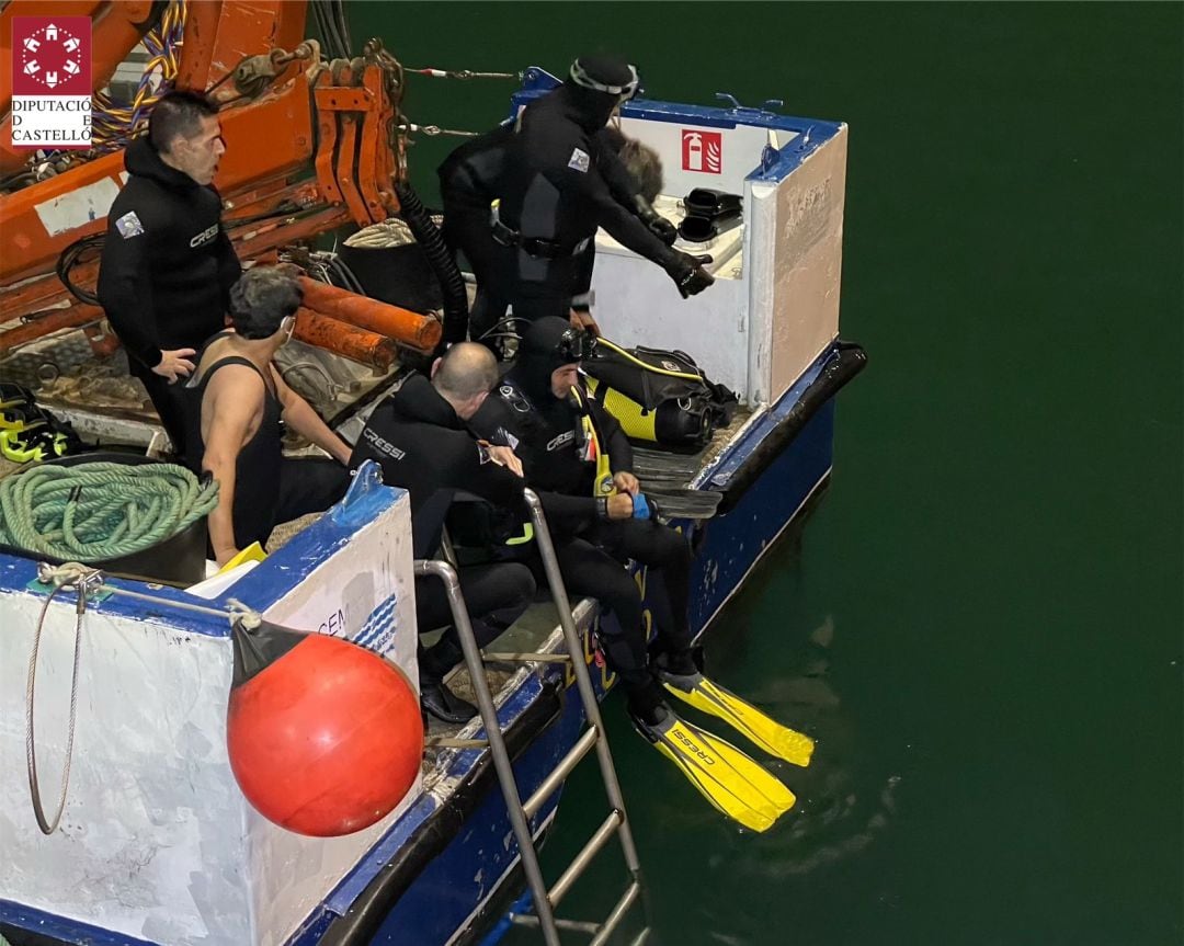 La unidad de rescate acuático de Castellón colaboró el viernes en la búsqueda de los desaparecidos