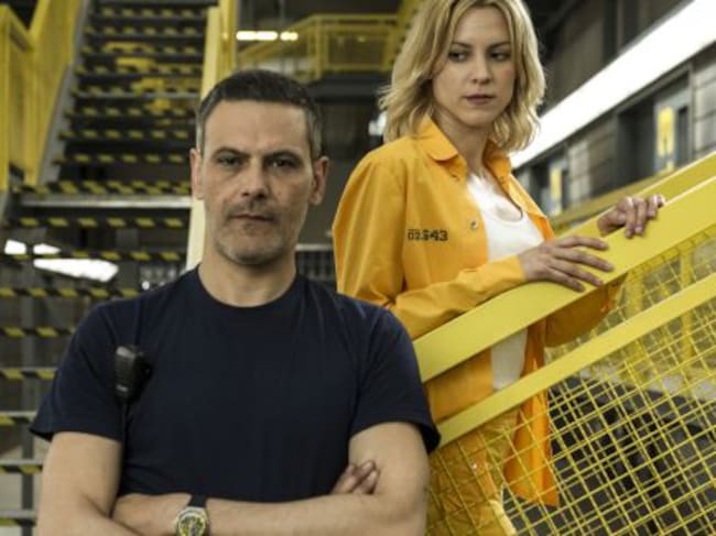 Roberto Enríquez y Maggie Civantos, protagonistas de 'Vis a vis' (Antena 3)