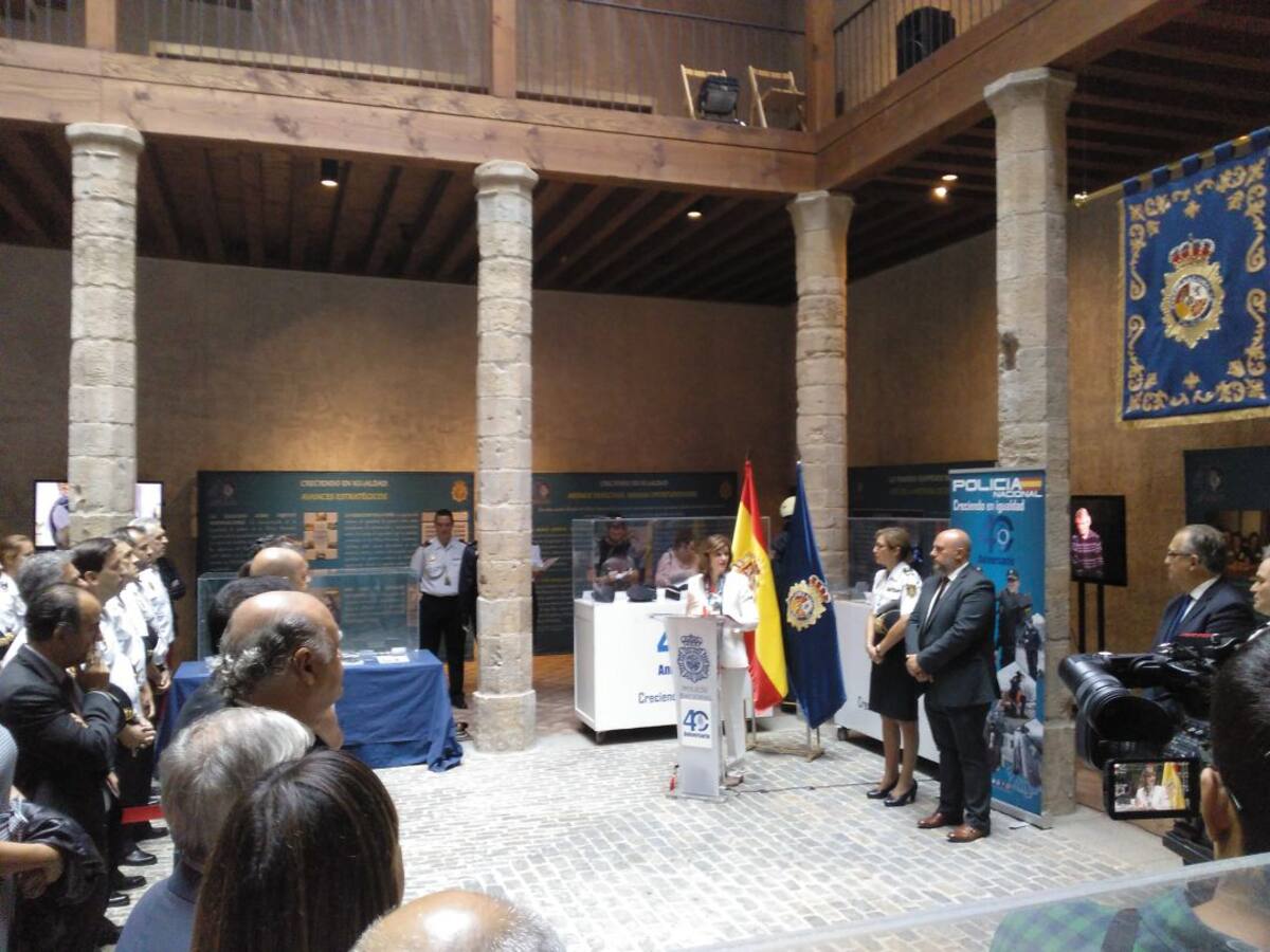 La secretaria de Estado de Seguridad apuesta por la coordinación policial en su visita a Pamplona