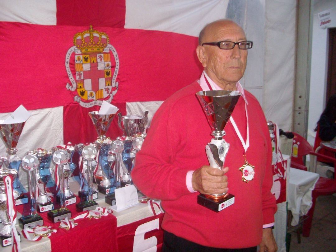 Juan Magaña en una entrega de trofeos del Surbús.