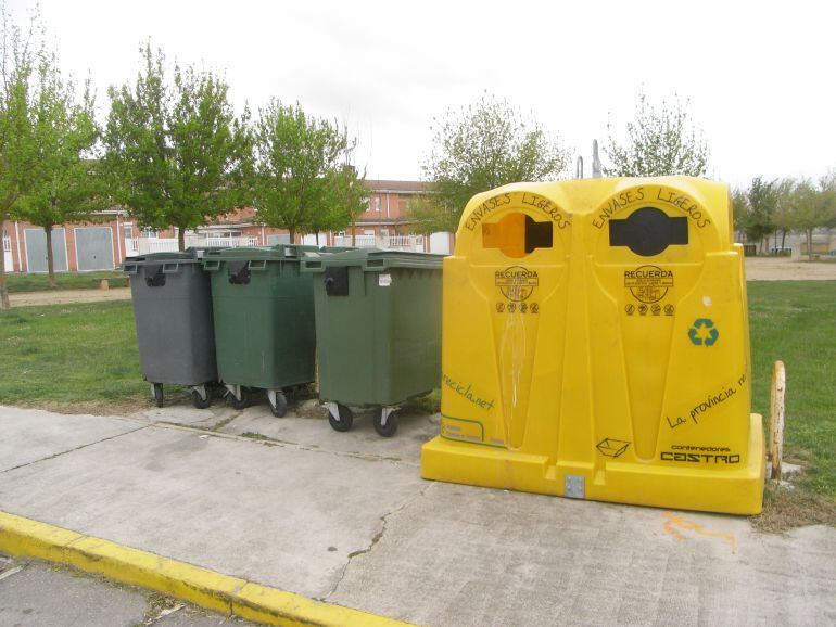 Contenedores instalados en distintos puntos de la provincia. 