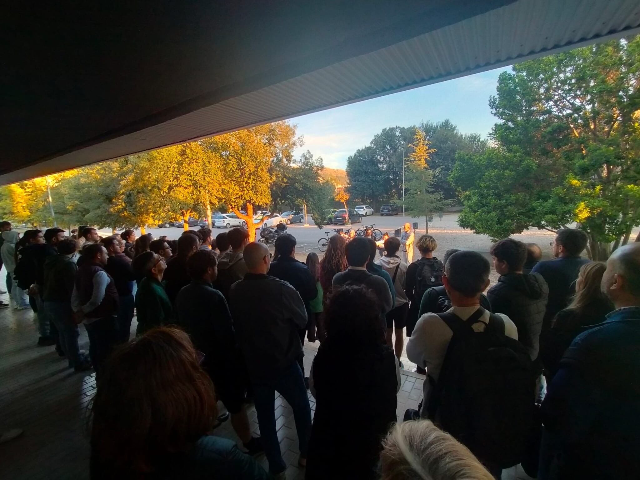 Concentración en el Instituto Hermanos Amorós