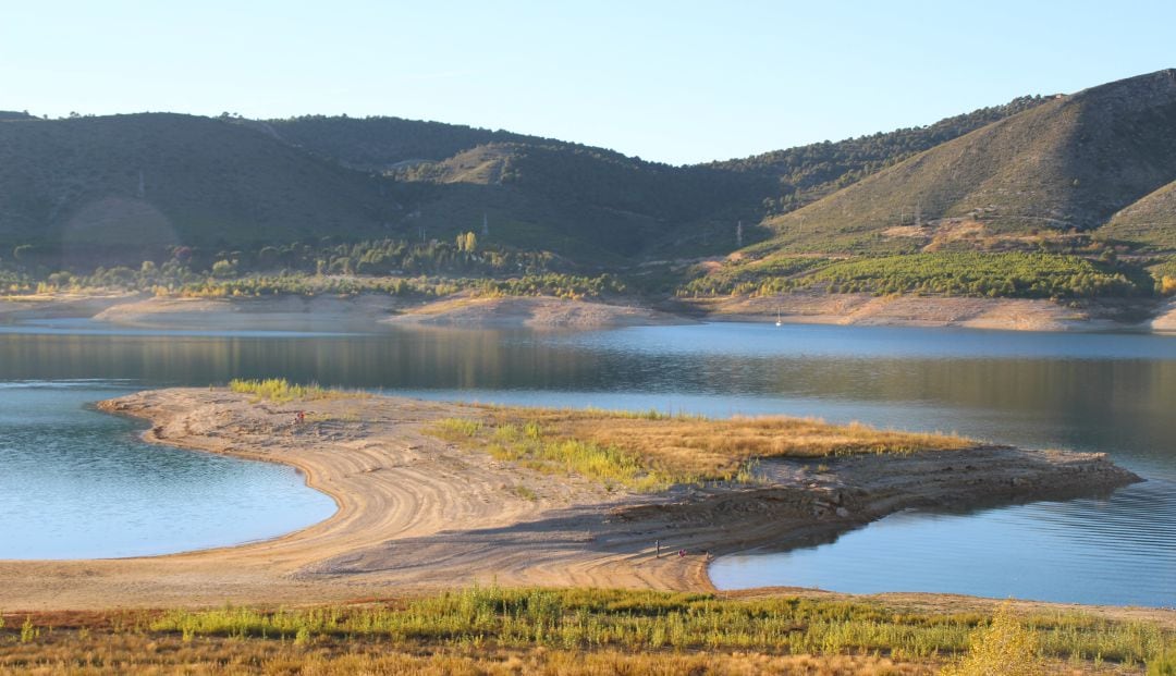 Embalse de Buendía (Cuenca).