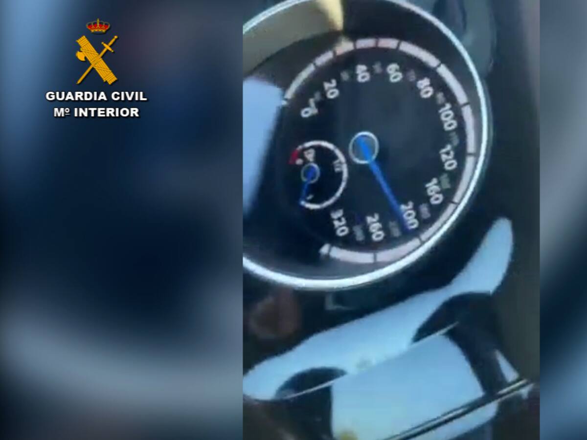 Investigado en Palencia por circular con su turismo a más de 220 km/h por una carretera provincial